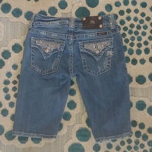 Miss Me cropped jean